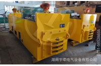 四川國外客戶定制的斬波調(diào)速CJY10噸架線式湘潭電機車發(fā)貨