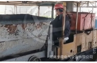 四川2.5噸蓄電池防爆電機車礦山工作視頻